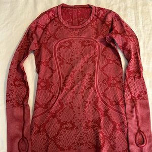 Lululemon Swiftly Tech